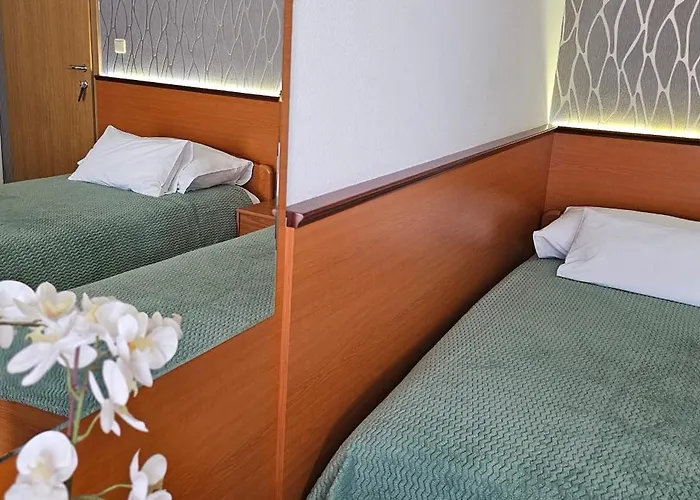 Sobe/Rooms Riva