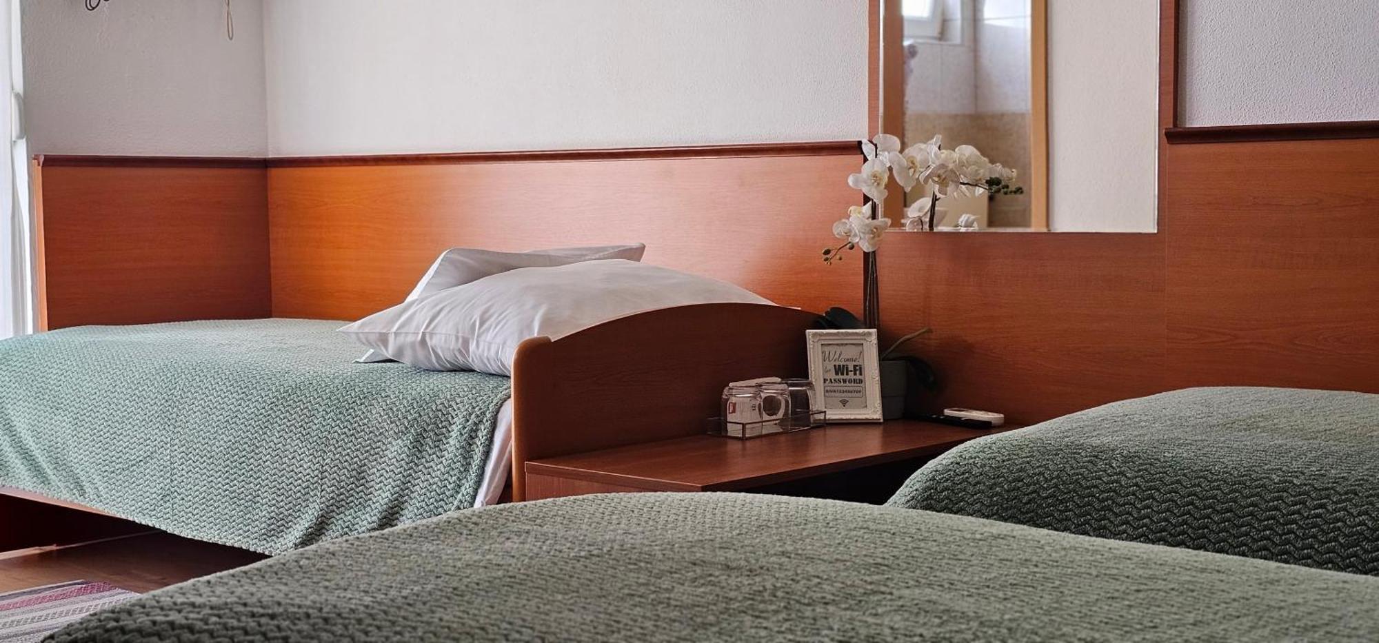 Sobe/rooms Riva Bed & Breakfast 3*